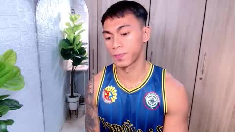 Snapshot of pinoymilker chatting on October 10, 2025, 3:38 am ethan online show from October 10, 2025, 3:38 am