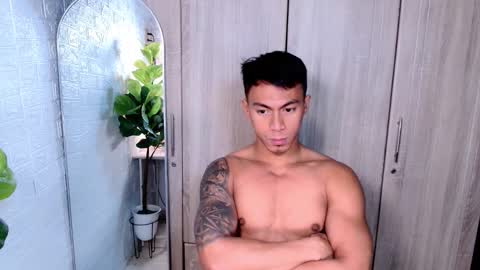 Snapshot of pinoymilker chatting on November 10, 2025, 6:12 am ethan online show from November 10, 2025, 6:12 am