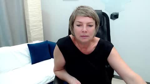 Bella online show from September 16, 2025, 4:46 am