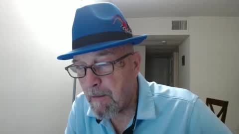 Snapshot of pipewizard chatting on January 30, 2025, 1:11 am pipewizard online show from January 30, 2025, 1:11 am