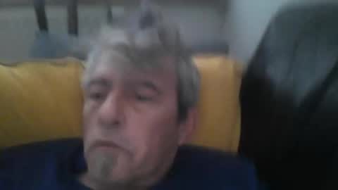 pipi2704 online show from December 25, 2024, 9:56 am