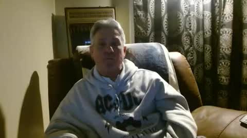 pirate334 online show from March 19, 2026, 2:48 am