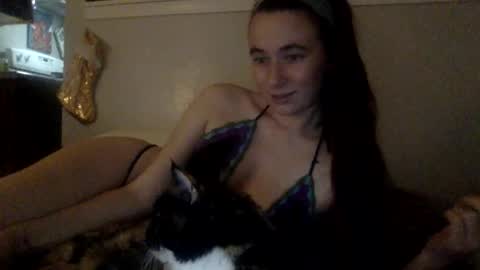 pixie_bella online show from December 17, 2025, 9:21 pm