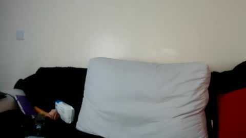 Snapshot of pixietease1 chatting on September 17, 2025, 10:44 pm pixietease1 online show from September 17, 2025, 10:44 pm