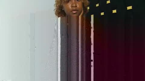 pixietease1 online show from April 18, 2026, 7:12 am