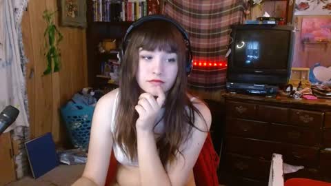 Izzy online show from January 28, 2025, 5:24 pm