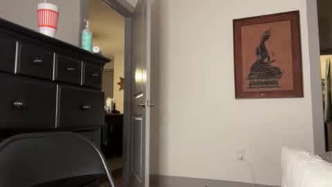 Snapshot of pkanph5555 chatting on October 31, 2025, 9:10 am PeggedBiGuy online show from October 31, 2025, 9:10 am