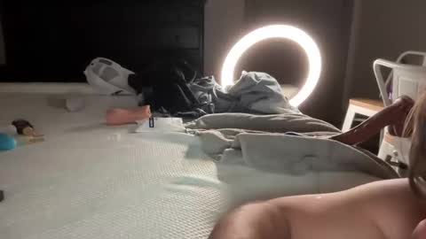 Snapshot of pkanph5555 chatting on December 4, 2025, 6:23 am PeggedBiGuy online show from December 4, 2025, 6:23 am