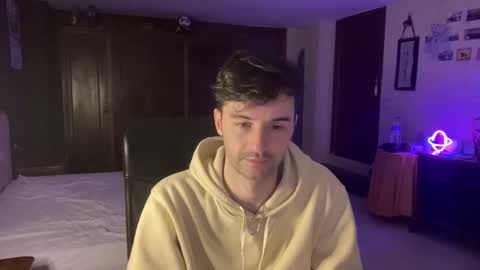 Snapshot of placebo14 chatting on January 25, 2025, 6:24 pm placebo14 online show from January 25, 2025, 6:24 pm