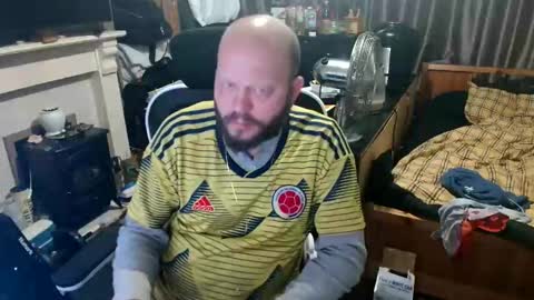 playboy_horny online show from June 7, 2026, 2:16 am