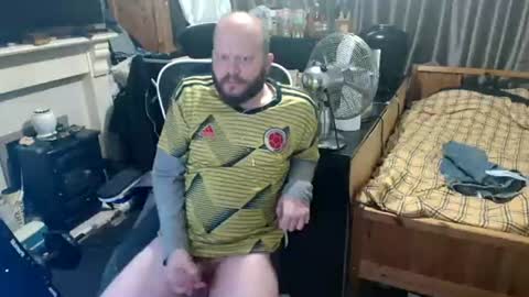 playboy_horny online show from June 14, 2026, 2:24 am