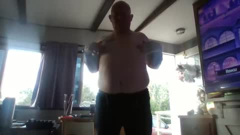 chaz online show from June 8, 2026, 2:56 am