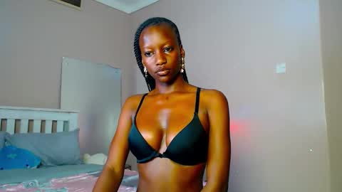 playboypetit online show from October 13, 2025, 7:03 pm