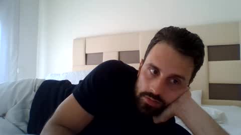 playboyy19 online show from October 19, 2025, 12:17 pm