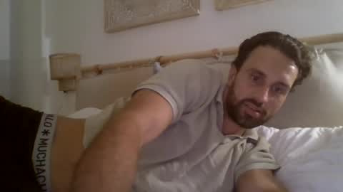 playboyy19 online show from August 5, 2026, 11:17 pm