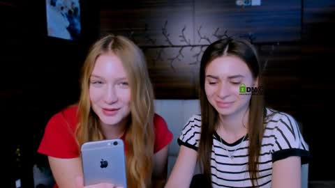 Sophie online show from January 25, 2025, 1:52 pm