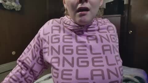 Snapshot of playfulpixxxie chatting on December 29, 2024, 6:05 pm Playfulpixiee online show from December 29, 2024, 6:05 pm