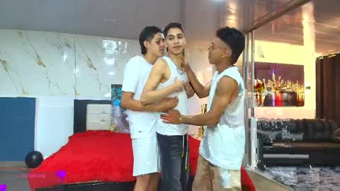   online show from April 6, 2026, 11:16 pm