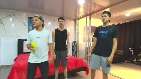   online show from April 11, 2026, 11:31 pm