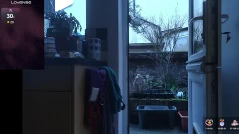 Snapshot of playme828530 chatting on March 10, 2025, 6:27 am Play Me online show from March 10, 2025, 6:27 am