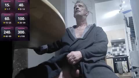 Snapshot of playme828530 chatting on October 24, 2025, 2:30 am Play Me online show from October 24, 2025, 2:30 am