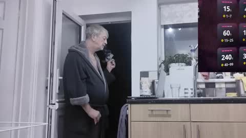 Snapshot of playme828530 chatting on November 27, 2025, 6:04 am Play Me online show from November 27, 2025, 6:04 am