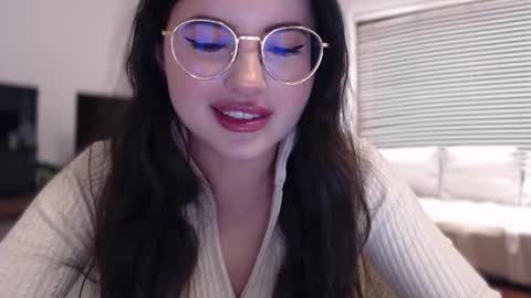 Mary online show from December 16, 2025, 9:42 pm