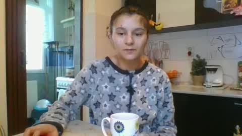 Snapshot of pleas3s_sweet chatting on March 2, 2025, 6:05 am pleas3s_sweet online show from March 2, 2025, 6:05 am