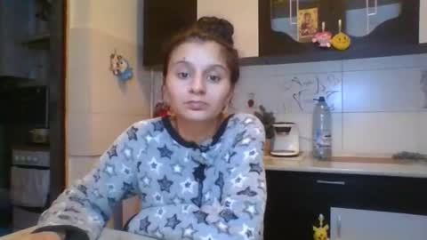 Snapshot of pleas3s_sweet chatting on March 3, 2025, 12:37 am pleas3s_sweet online show from March 3, 2025, 12:37 am