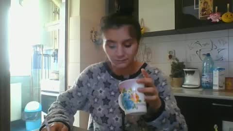 Snapshot of pleas3s_sweet chatting on March 3, 2025, 12:16 pm pleas3s_sweet online show from March 3, 2025, 12:16 pm