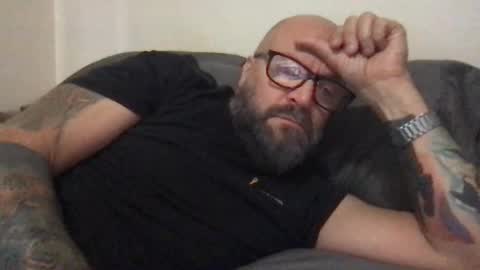 Snapshot of pleasesitonmycock chatting on December 8, 2024, 5:33 pm PleaseSitOnMyCock online show from December 8, 2024, 5:33 pm