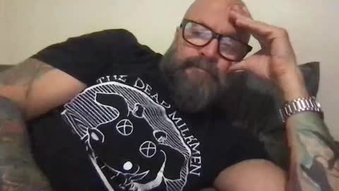 Snapshot of pleasesitonmycock chatting on January 5, 2025, 5:51 am PleaseSitOnMyCock online show from January 5, 2025, 5:51 am