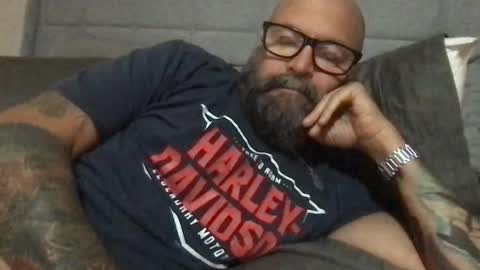 Snapshot of pleasesitonmycock chatting on October 28, 2025, 7:16 pm PleaseSitOnMyCock online show from October 28, 2025, 7:16 pm