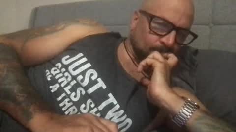 Snapshot of pleasesitonmycock chatting on July 6, 2026, 2:52 am PleaseSitOnMyCock online show from July 6, 2026, 2:52 am