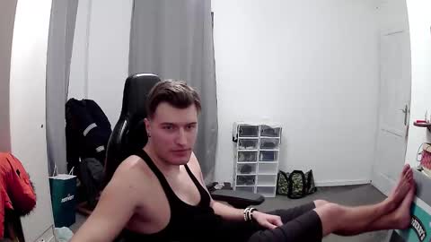 plkrisztian online show from March 19, 2026, 10:25 pm