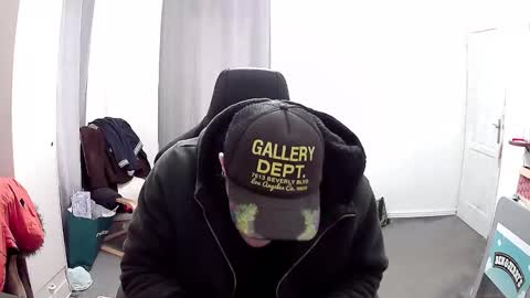 plkrisztian online show from March 30, 2026, 9:32 am