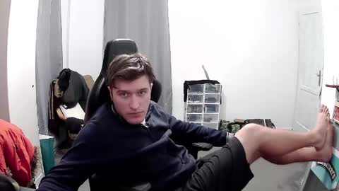 plkrisztian online show from April 14, 2026, 12:05 am