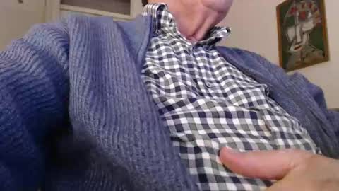 Snapshot of pllkgh45ymn chatting on November 5, 2025, 5:35 pm pllkgh45ymn online show from November 5, 2025, 5:35 pm