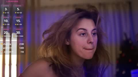 Snapshot of plump_bums chatting on January 5, 2025, 2:30 pm Ari online show from January 5, 2025, 2:30 pm