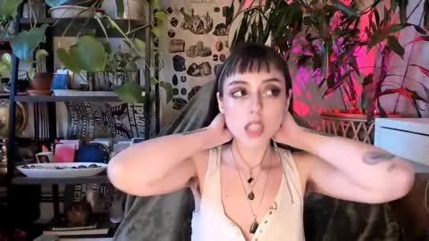 Snapshot of pluto_astrology chatting on January 9, 2025, 8:01 pm Goddess Pluto online show from January 9, 2025, 8:01 pm