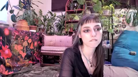 Snapshot of pluto_astrology chatting on February 3, 2025, 9:50 pm Goddess Pluto online show from February 3, 2025, 9:50 pm