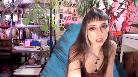 Snapshot of pluto_astrology chatting on February 6, 2025, 10:10 pm Goddess Pluto online show from February 6, 2025, 10:10 pm