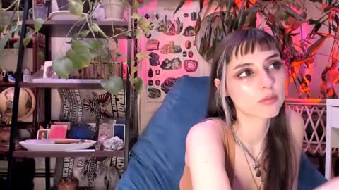 Snapshot of pluto_astrology chatting on February 9, 2025, 12:28 am Goddess Pluto online show from February 9, 2025, 12:28 am