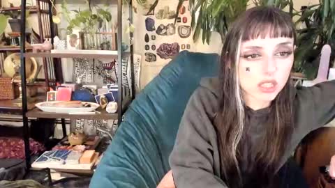 Snapshot of pluto_astrology chatting on October 22, 2025, 6:40 pm Goddess Pluto online show from October 22, 2025, 6:40 pm