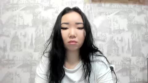 Snapshot of pocahontas654 chatting on February 2, 2025, 11:21 pm Erica online show from February 2, 2025, 11:21 pm