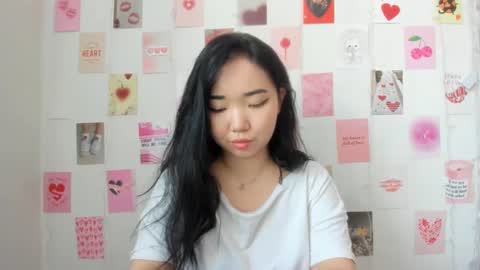 Snapshot of pocahontas654 chatting on February 19, 2025, 10:12 am Erica online show from February 19, 2025, 10:12 am