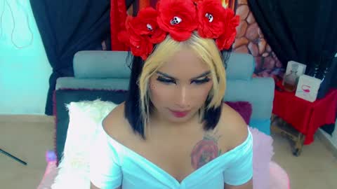 Snapshot of pocahontasexxy chatting on January 11, 2025, 5:41 am DaniellaBaby online show from January 11, 2025, 5:41 am