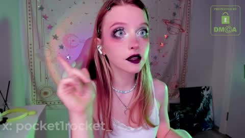 pocketrocket_ online show from November 6, 2025, 12:00 am