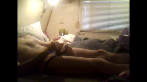 podzimek online show from February 19, 2025, 3:49 pm