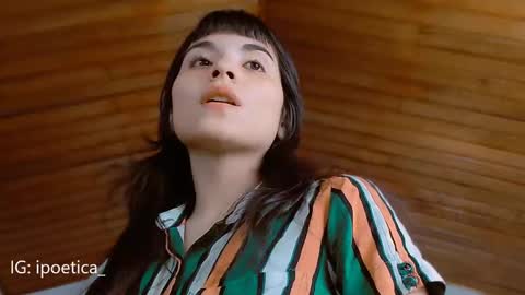 Snapshot of poeeticaa_ chatting on December 21, 2024, 12:09 am IG ipoetica online show from December 21, 2024, 12:09 am